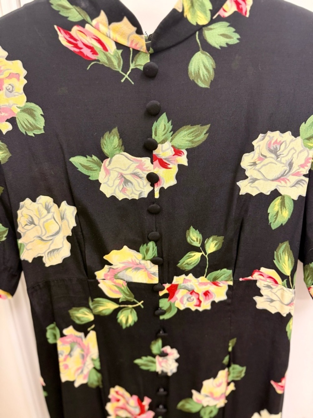VINTAGE 90’s Asian Express Black Rose Lace Up Back Floral Maxi Dress - 7/8 - Picture 4 of 16